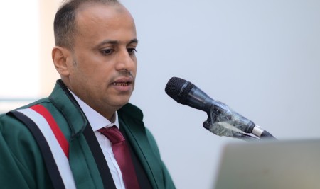 الدكتوراة في فلسفة ادارة الأعمال  للباحث رسال يحيى فاضل علي