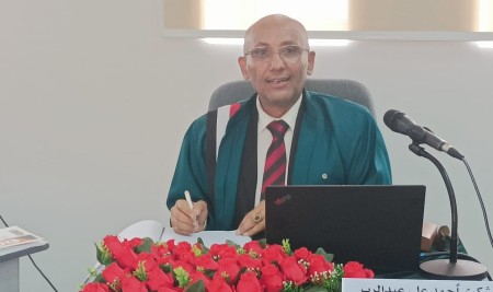 الباحث شكري أحمد علي عبد الرب ينال الدكتوراه في فلسفة إدارة الأعمال