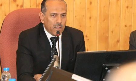 رئيس جامعة صنعاء يلتقي مدراء المراكز العلمية والبحثية ونوابهم  صنعاء : الأحد ٢٠ إبريل ٢٠٢٥م الموافق ٢٢ شوال ١٤٤٦هجريه