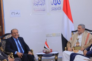 اجتماع مشترك يناقش أوجه التعاون بين جامعة صنعاء ووزارة الشباب والرياضة