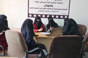 قسم الترجمة بكلية اللغات يناقش مشاريع الترجمة السمعية البصرية لطلبة المستوى الثالث – صورة1