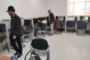 ‫انطلاق الاختبارات النهائية للفصل الدراسي الثاني بكلية اللغات – صورة1