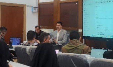 افتتاح الدورة التدريبية الثانية لتعزيز كفاءة مسؤولي المواقع الإلكترونية بجامعة صنعاء