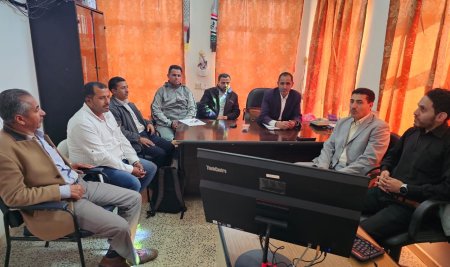 مساعد رئيس جامعة صنعاء لشؤون الإعلام يزور كلية التربية الرياضية