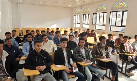 دورة في التسويق الدوائي بكلية الصيدلة – جامعة صنعاء