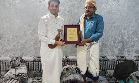 كلية الطب البيطري تكرّم شركة الزاهري للدواجن
