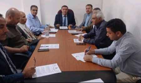 مجلس إدارة مركز الترجمة وتعليم اللغات بجامعة صنعاء يعقد اجتماعه الدوري الأول للعام الجامعي 2025م/1446هـ