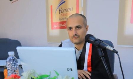 الباحث عبد الفتاح المعلمي يُمنح درجة الدكتوراه في فلسفة إدارة الأعمال من المركز