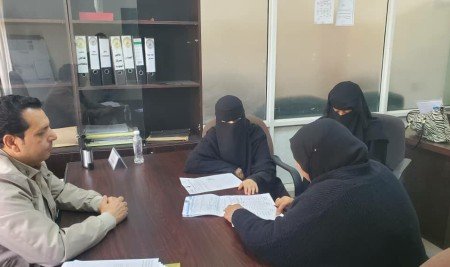 لجنة تقييم المراكز بجامعة صنعاء تزور مركز حقوق الإنسان للاطلاع على مستوى الأداء الأكاديمي والإداري