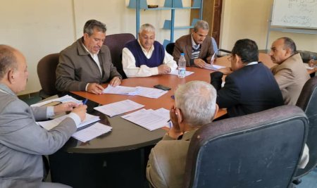 مجلس مركز الدراسات السياسية والاستراتيجية يعتمد لجان المناقشة والحَكَم لعدد من طلبة المركز