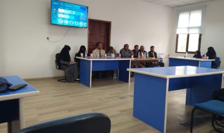 مناقشة خطة الماجستير للطالبة أحلام عبد الرب على الجهر