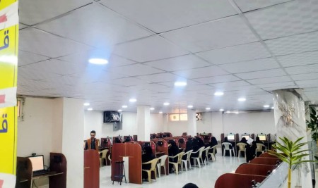 كلية الطب بجامعة صنعاء تقف على الحصيلة المعرفية لطلبة المستوى الأول في مقرر “مقدمة الكيمياء الحيوية”