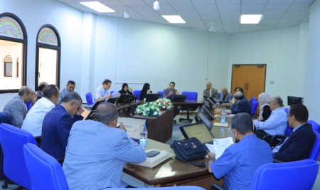 Sana’a University Faculty of Medicine Holds Fourth Council Session, Approves Academic and Research Resolutions