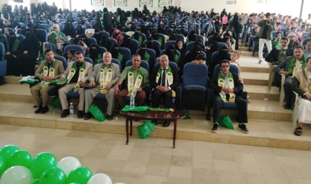 كليتا اللغات والتربية الرياضية بجامعة صنعاء تحتفيان بالمولد النبوي الشريف وتكرِّمان الطلبة الأوائل