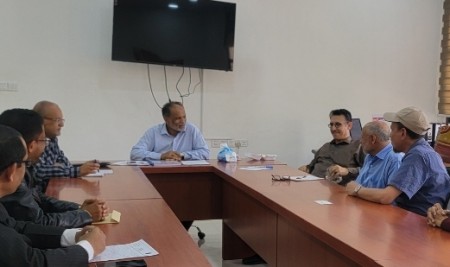 مجلس كلية البترول والموارد الطبيعية يعقد جلسته الأولى ويناقش تطوير الخطط الدراسية للعام الجامعي 2026–2027م
