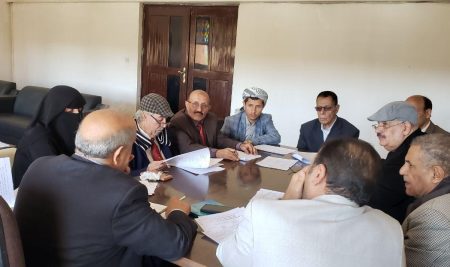 مجلس كلية الشريعة والقانون جامعة صنعاء يوصي بمنح أطروحة دكتوارة ورسالة ماجستير