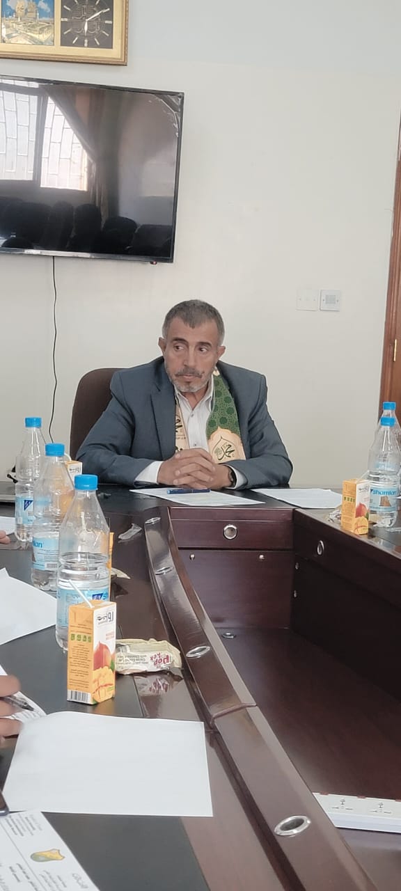 اللجنة العليا للبحوث العلمية بجامعة صنعاء تبحث تطوير النشر الأكاديمي وتعزيز جودة المجلات العلمية  الاثنين 11 ربيع الأول 1448هـ الموافق 24 أغسطس