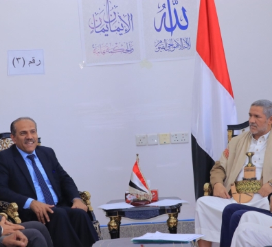 اجتماع مشترك يناقش أوجه التعاون بين جامعة صنعاء ووزارة الشباب والرياضة