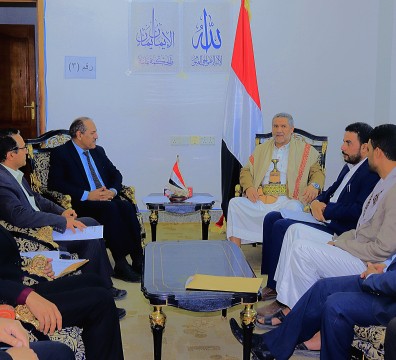 اجتماع مشترك يناقش أوجه التعاون بين جامعة صنعاء ووزارة الشباب والرياضة1