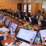 يخصص ست جوائز مالية سنوية للنشر في مجلات الجامعة4