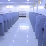 رئيس جامعة صنعاء والمدير التنفيذي لشركة يمن موبايل يتفقدان سير الأداء في أكبر مركز امتحاني على مستوى اليمن6