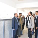 رئيس جامعة صنعاء يتفقد مشاريع كلية طب الأسنان ويشيد بجهود التطوير الأكاديمي والإنشائي3