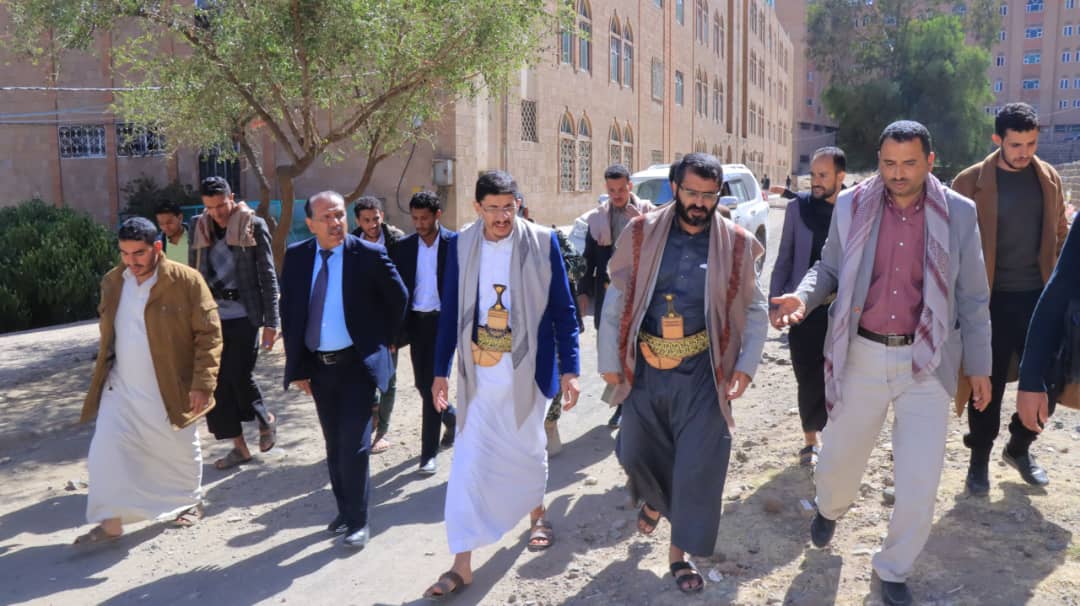 وزير التربية ورئيس جامعة صنعاء يقيّمان أوضاع « سكن الطلاب الخيري » ويعتمدان خطة تطوير مرحلية1