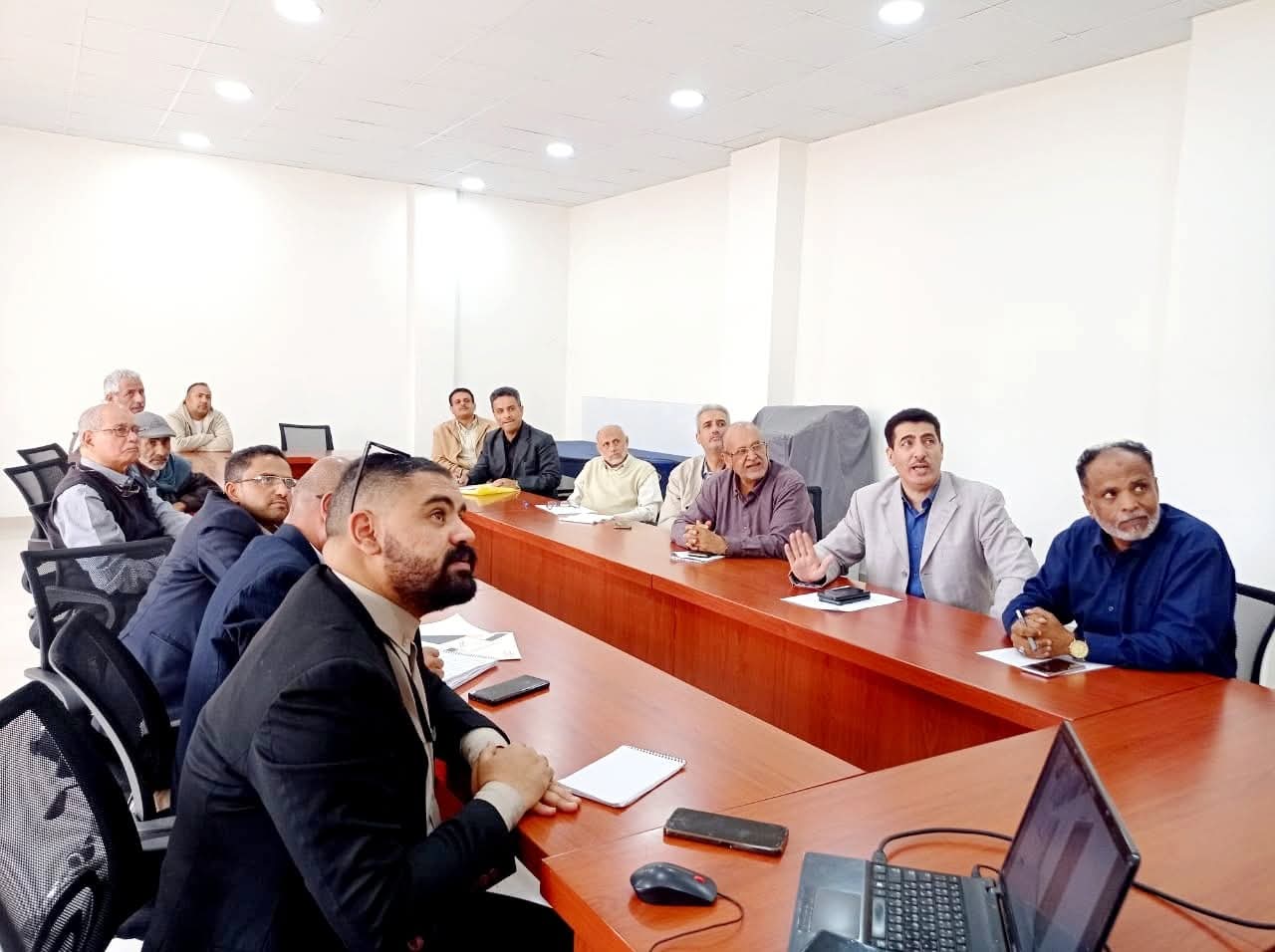 الاهتمام متواصل بتطوير المواقع الإلكترونية وصفحات التواصل الاجتماعي بالجامعة باعتبارها النافذة الوحيدة للتصنيفات الدولية