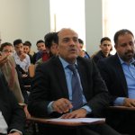 رئيس الجامعة يشيد بمشاريع تخرج طلاب كلية الحاسوب ويؤكد دعم الابتكار التقني٦